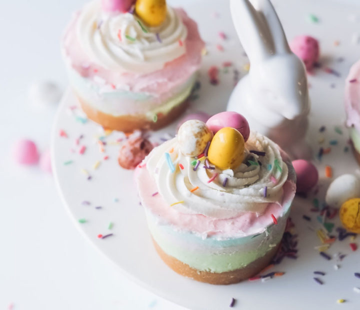 Easter cheesecakes served on white, round tray